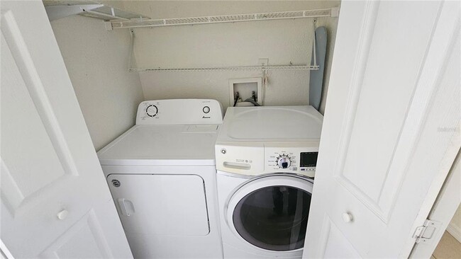 Building Photo - 616 Montego Bay Ct