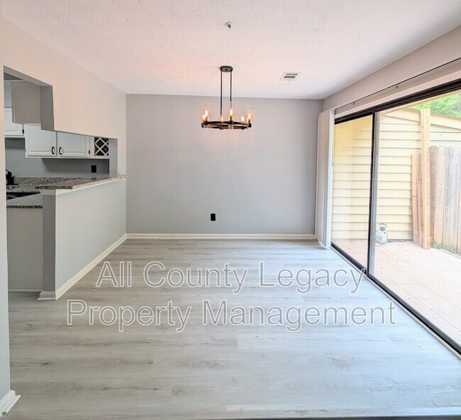 Building Photo - 1609 Burnstone Dr