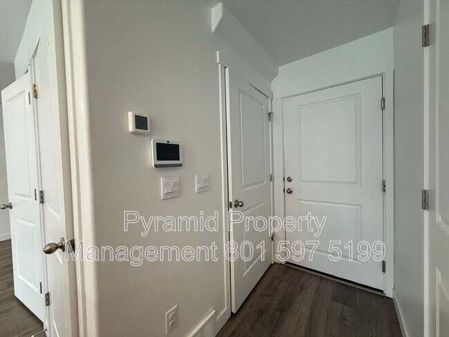 Building Photo - 3831 W 930 N