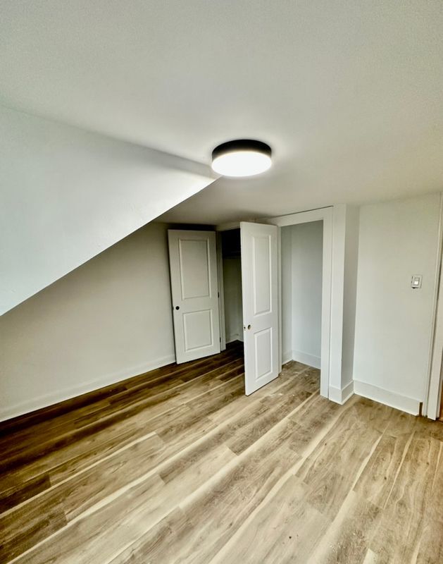 Building Photo - 328 High St