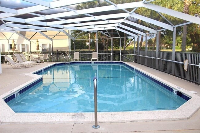 Building Photo - 3081 Holiday Springs Blvd