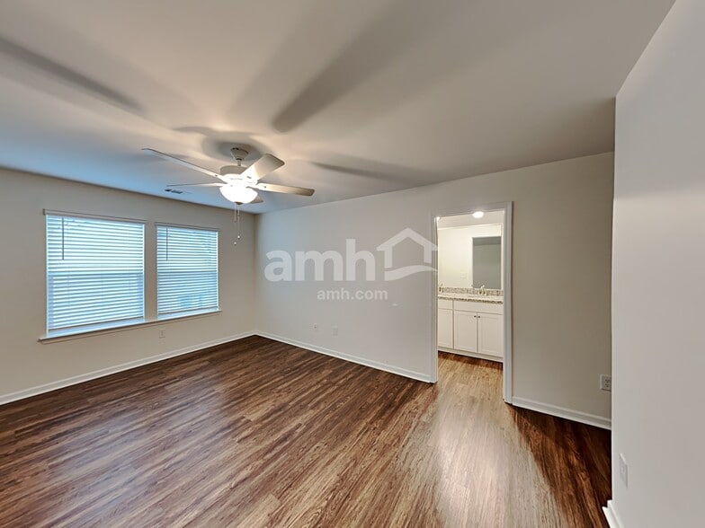 Building Photo - 169 Cheatham Hill Ln