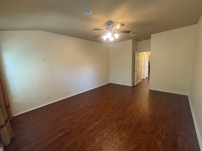 Building Photo - 1813 Slate Creek Dr