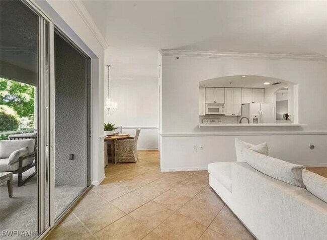 Building Photo - 1285 Sweetwater Cove