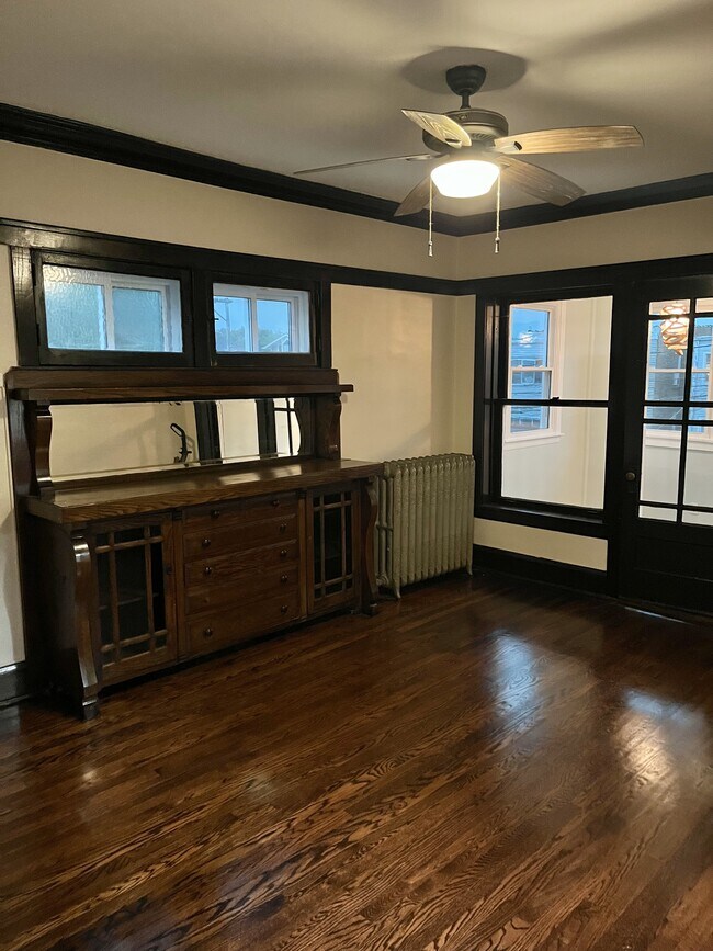 Large Separate Dining Room - 3135 W Eastwood Ave