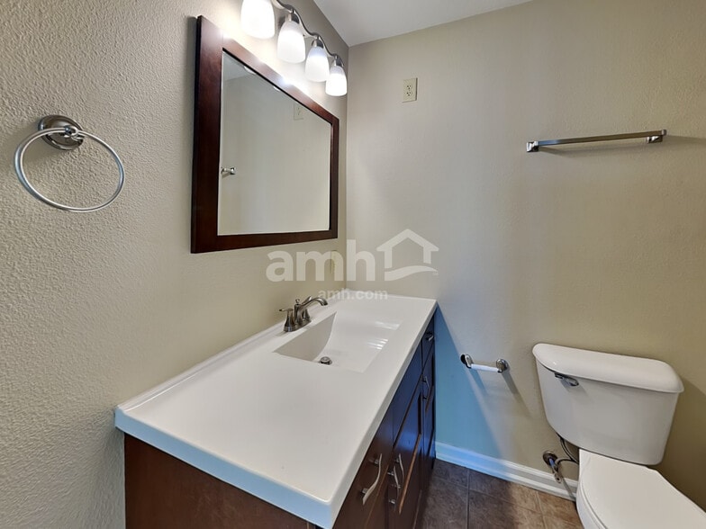 Building Photo - 11325 Congaree Way