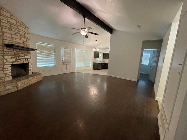 Building Photo - 5100 Galen Ct