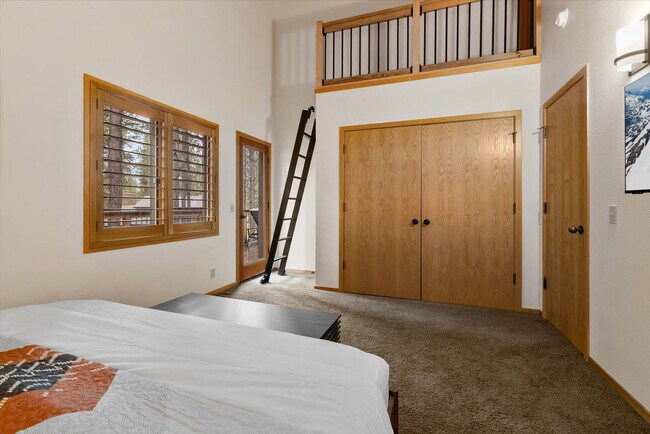 Building Photo - 70335 Sword Fern