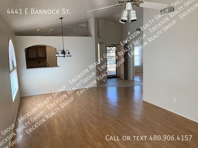 Building Photo - 4441 E Bannock St