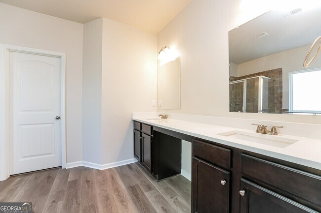 Building Photo - 6239 Baltusrol Terrace