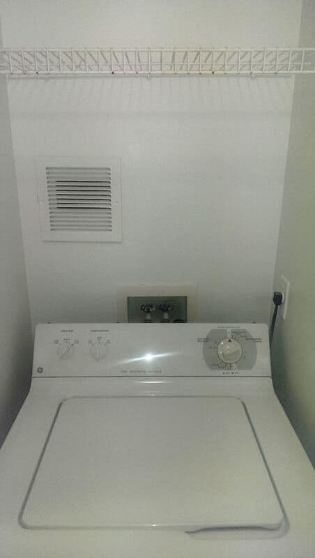 Building Photo - 10276 Fox Trail Rd S