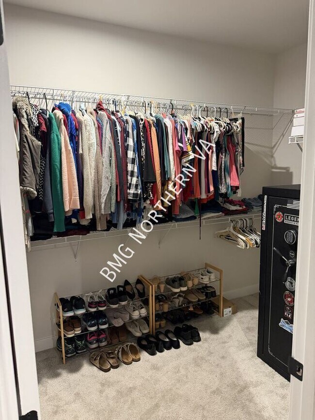 Building Photo - 1636 Kirkman St