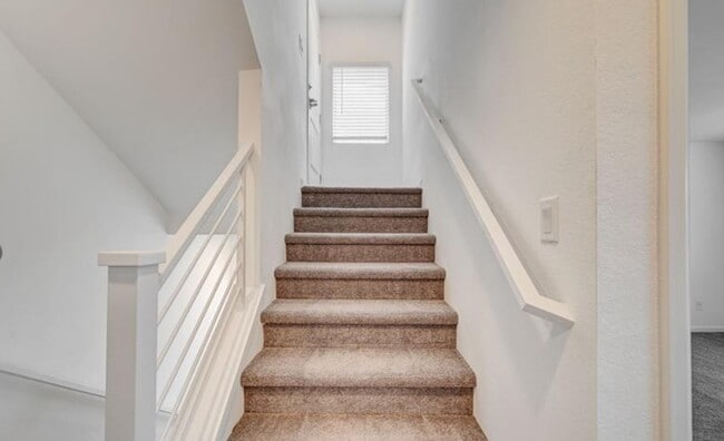 Building Photo - 8056 Haywood Estate Ave