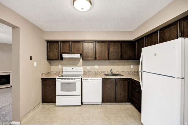 Building Photo - 240 E 400 N