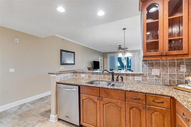 Building Photo - 146 Palm Coast Resort Blvd