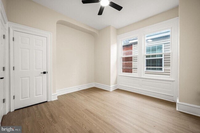 Building Photo - 1619 N 55th St