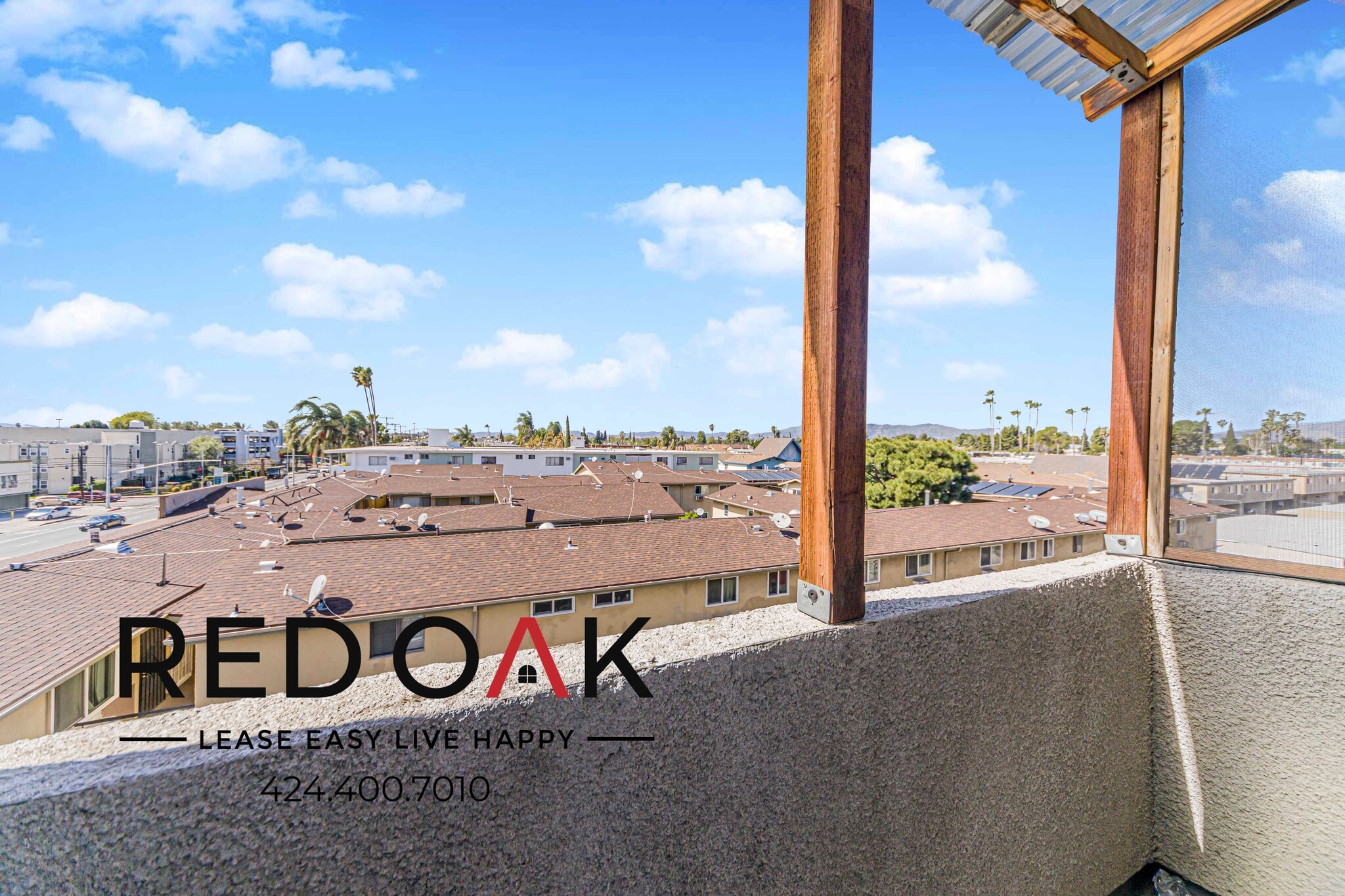 Building Photo - 8309 Cedros Ave