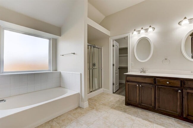 Building Photo - 1708 NW 161st Cir