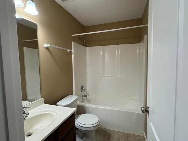 Building Photo - 4209 Bold Venture Dr