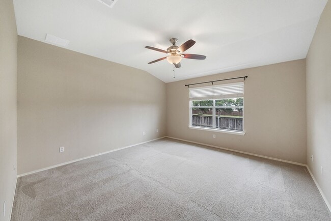 Building Photo - 4105 Pebble Ridge Cove