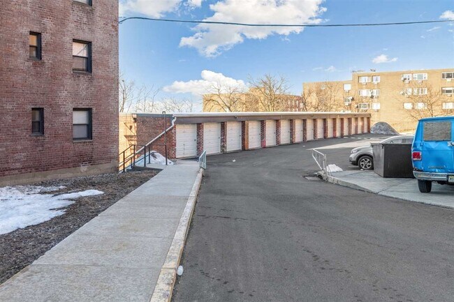 Building Photo - 1703 KENNEDY Blvd