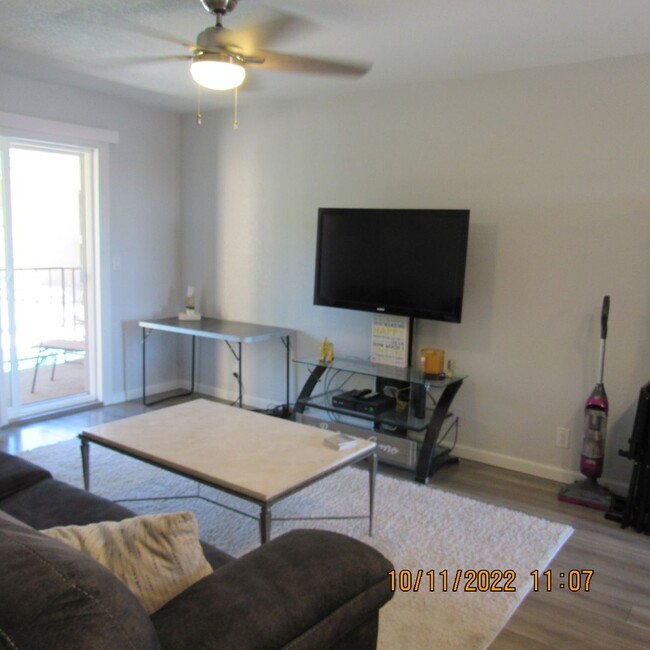 Building Photo - Short Term Rental - Condo