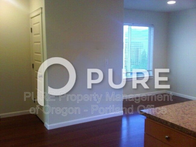 Building Photo - 4181 SW 3rd St
