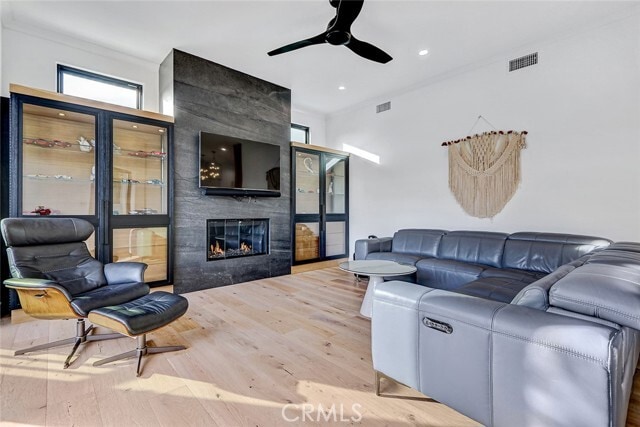 Building Photo - 1852 6th St