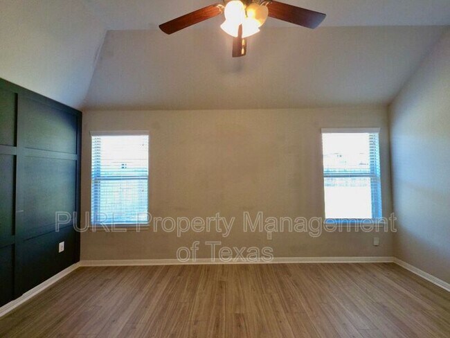 Building Photo - 13208 Mariscan St