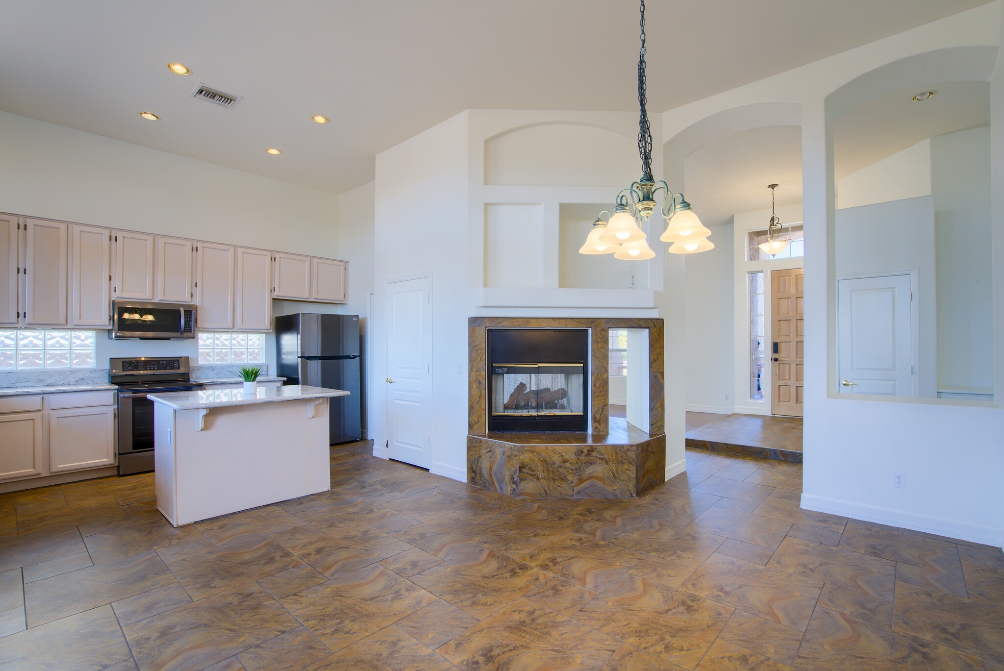 Building Photo - 31030 N 42nd Pl