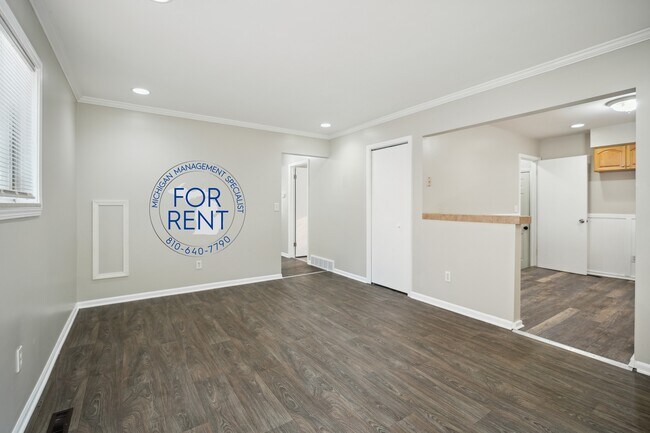 Building Photo - 3717 Larchmont St