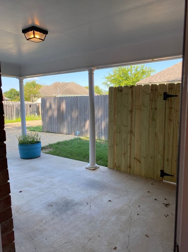 Building Photo - Thorington Trace