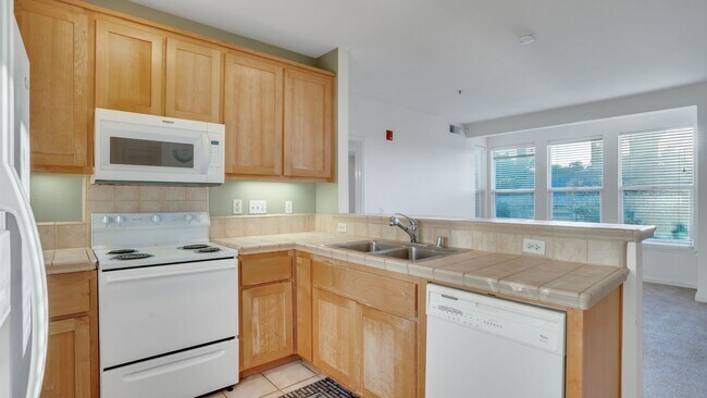 Building Photo - 655 12th St