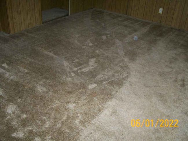 Building Photo - 13 Travertine Ln