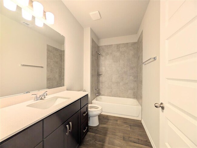 Building Photo - 5524 Sacra Cv