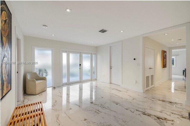 Building Photo - 3504 Crystal View Ct