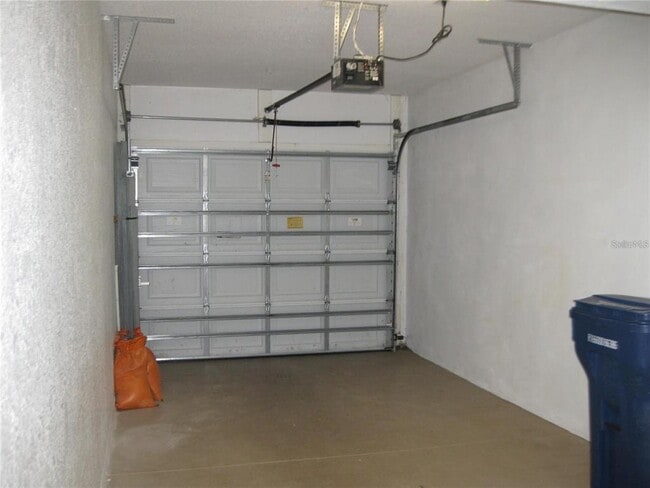 Building Photo - 6405 Bay Cedar Ln