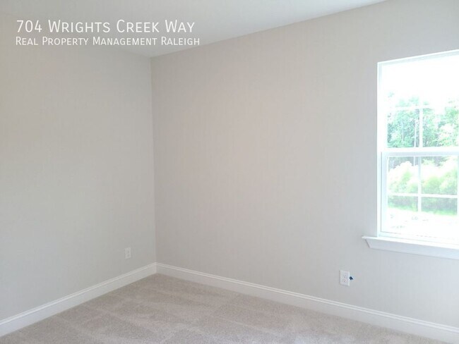 Building Photo - 704 Wrights Creek Way