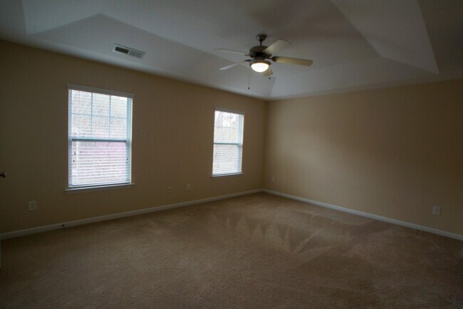 Building Photo - 2404 Swans Rest Way