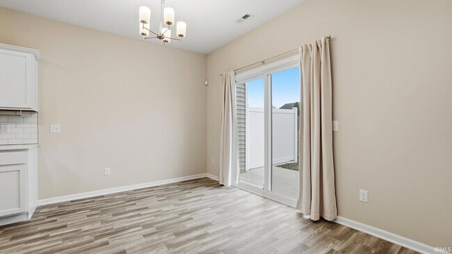 Building Photo - 3597 Canal Square Dr