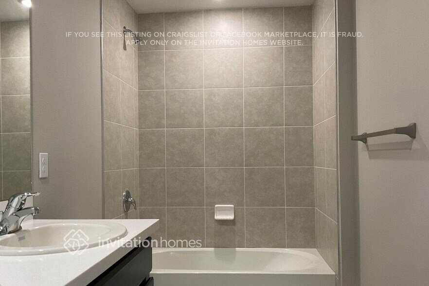 Building Photo - 511 Fitchburg St SW
