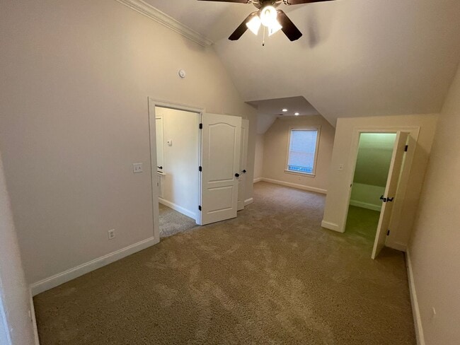 Building Photo - 3BR/3BA For Rent