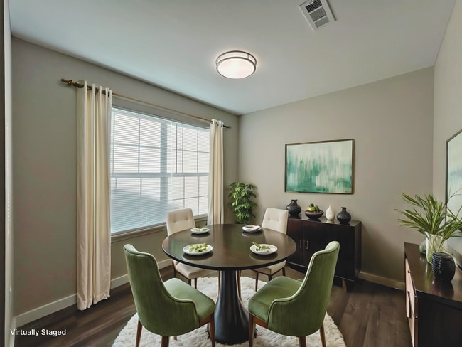 Building Photo - Duplex with Garage - Minutes from Downtown...