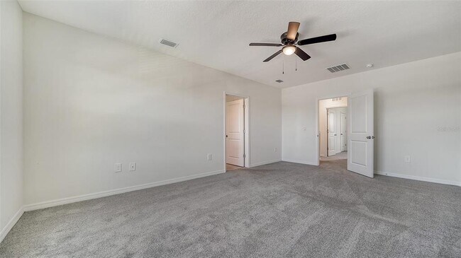 Building Photo - 12728 Lateral Root Dr