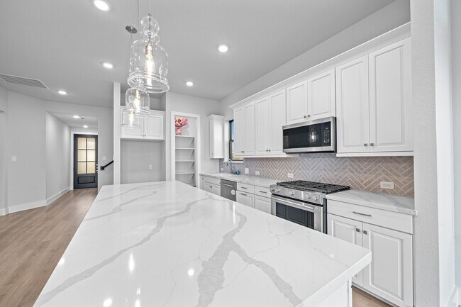 Building Photo - 29611 Smokey Bourbon Ln