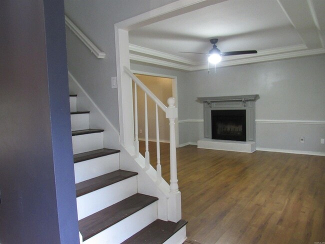 Building Photo - 303 Merganzer Dr