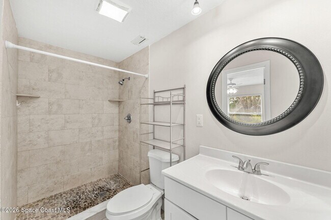 Building Photo - 3077 Sea Gate Cir