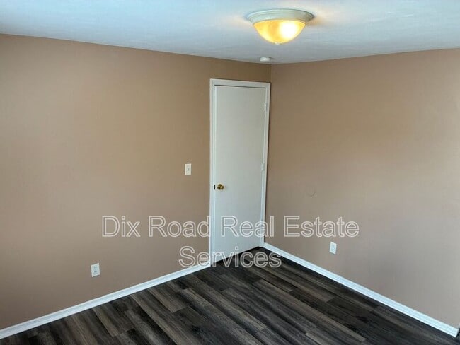 Building Photo - 7106 Lunceford Dr