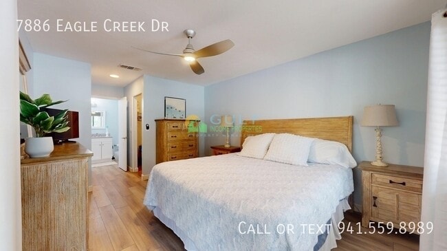 Building Photo - 7886 Eagle Creek Dr