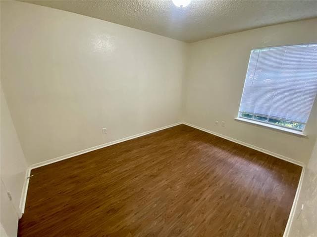 Building Photo - 7513 Meadowbrook Dr